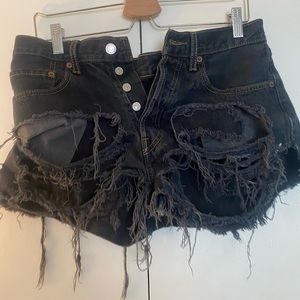 Levi Distressed Denim Short